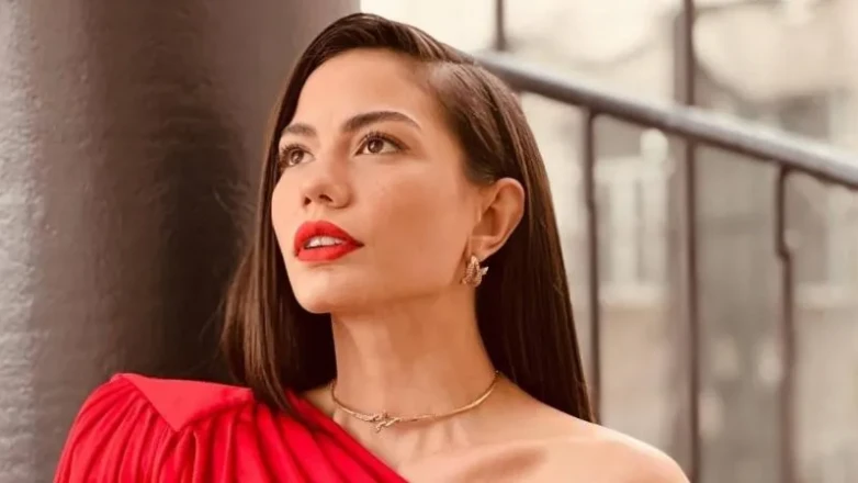 Türk oyuncu Latin Amerika’yı fethetti: Demet Özdemir’e 'En iyi kadın oyuncu' ödülü!