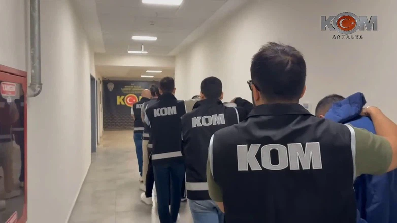 Lara Caddesi’nde kurşunlar konuştu, kentte gerginlik havası oluştu!