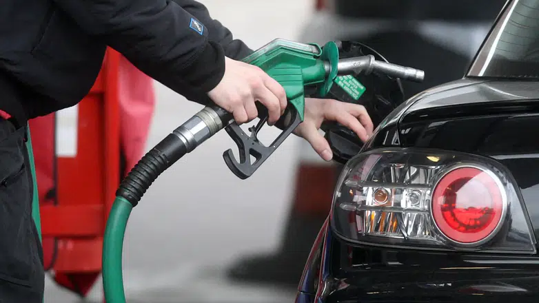 Pompada sürpriz! Motorinde beklenen indirim adım adım geliyor