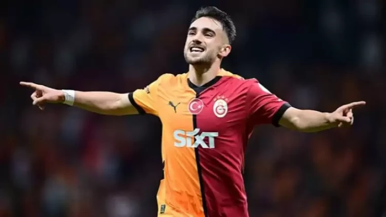 Okan Buruk'tan Şaşırtan Karar: Yunus Akgün'ün Galatasaray Serüveni Sona Mı Eriyor?