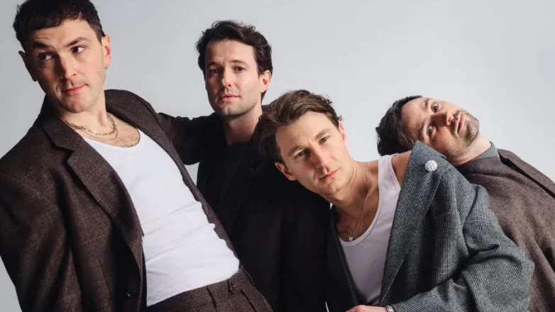 Lollapalooza India 2025’te Glass Animals Fırtınası!