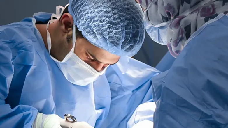 UCLA'dan karaciğer naklinde çığır açan sıcak perfüzyon tekniği: Hastalara yeni bir umut!