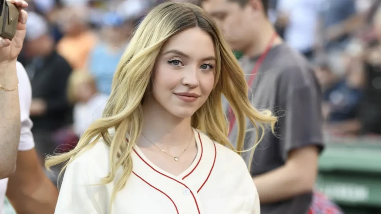 Hollywood’un yeni Bond kızı Sydney Sweeney mi oluyor?