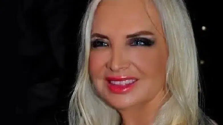 Filtreyi abarttı! Tarkan’la fotoğrafı sosyal medyada olay oldu