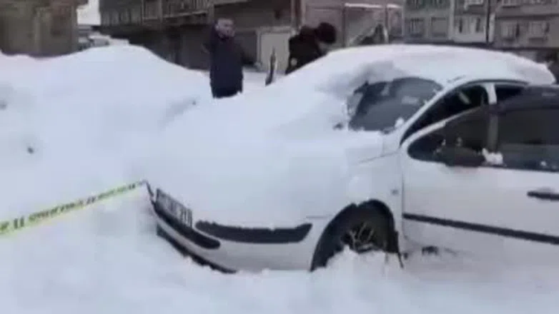 Başından vurulmuştu… Gaziantep’te araçta unutuldu, polis katili markette yakaladı!