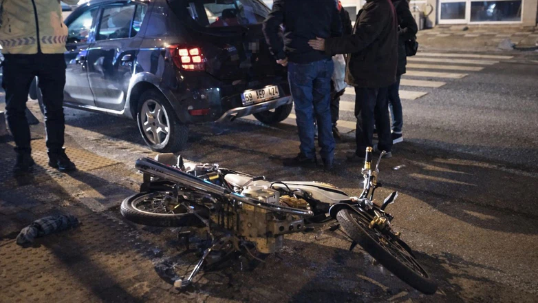 Bir çarpma, bir devrilme, bir çığlık... Tekirdağ’da trafik faciası yürek yaktı!