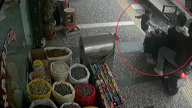 15 yaşında direksiyon başına geçti, bedelini 5 yaşındaki çocuk ödedi!