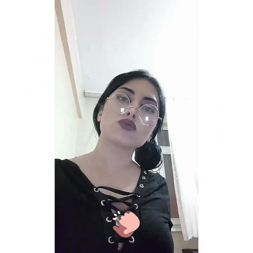 Fotoğrafları erkekleri büyülüyor! Sosyal medyanın yeni yıldızı... 36