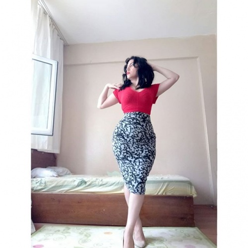 Fotoğrafları erkekleri büyülüyor! Sosyal medyanın yeni yıldızı... 8