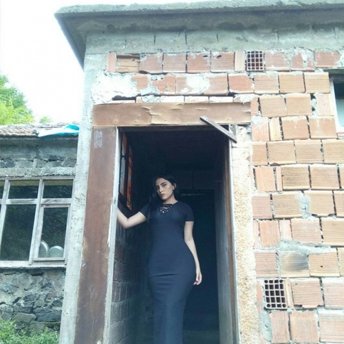 Fotoğrafları erkekleri büyülüyor! Sosyal medyanın yeni yıldızı... 40