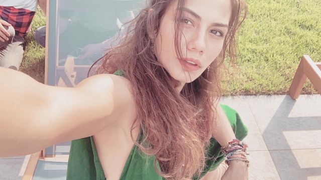 Demet Özdemir fotoğrafları 34