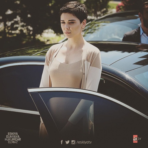 Sevcan Yaşar fotoğrafları 18