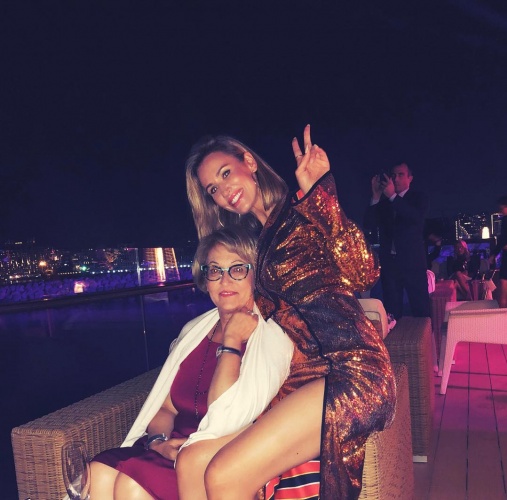 Obi Mikel'in eşi sosyal medyayı salladı! Olga Allegra Diyachenko fotoğrafları 23