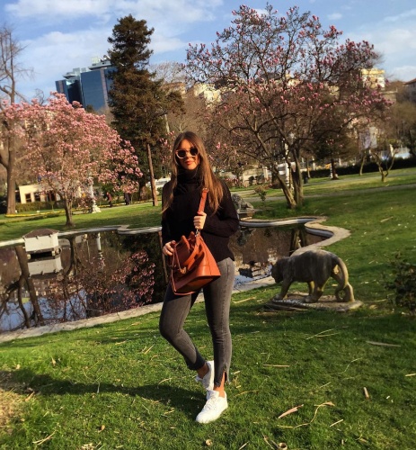 Merve Dinçkol fotoğrafları, estetiksiz hali 179