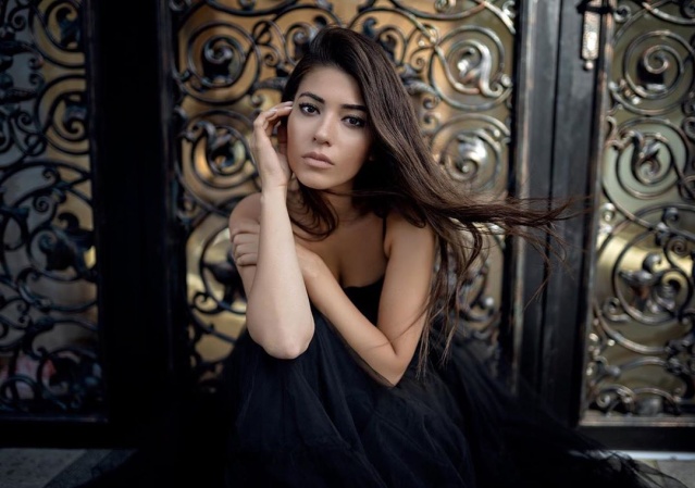 Reyhan Kıroğlu fotoğrafları 16