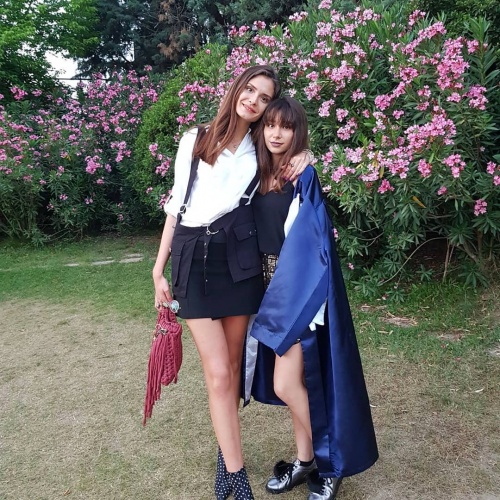 Naz Özdeğirmenci fotoğrafları 75