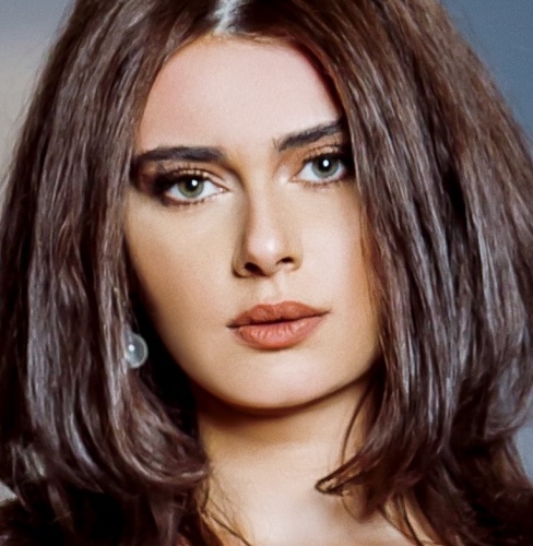 Yemin'in Narin'i görenleri büyülüyor 8