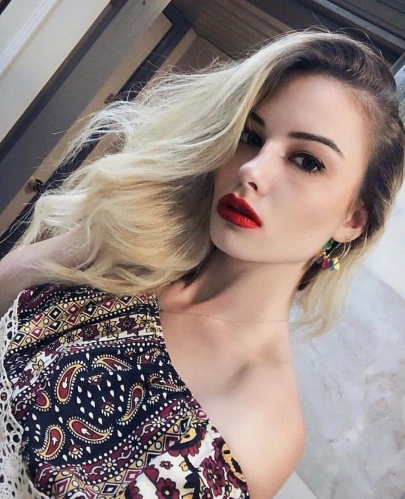 Kuaförüm Sensin Beste Tezcan fotoğrafları 5