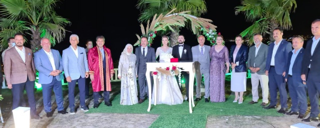 Yasin Gökçe ve Safiye Gün hayatlarını birleştirdi 6