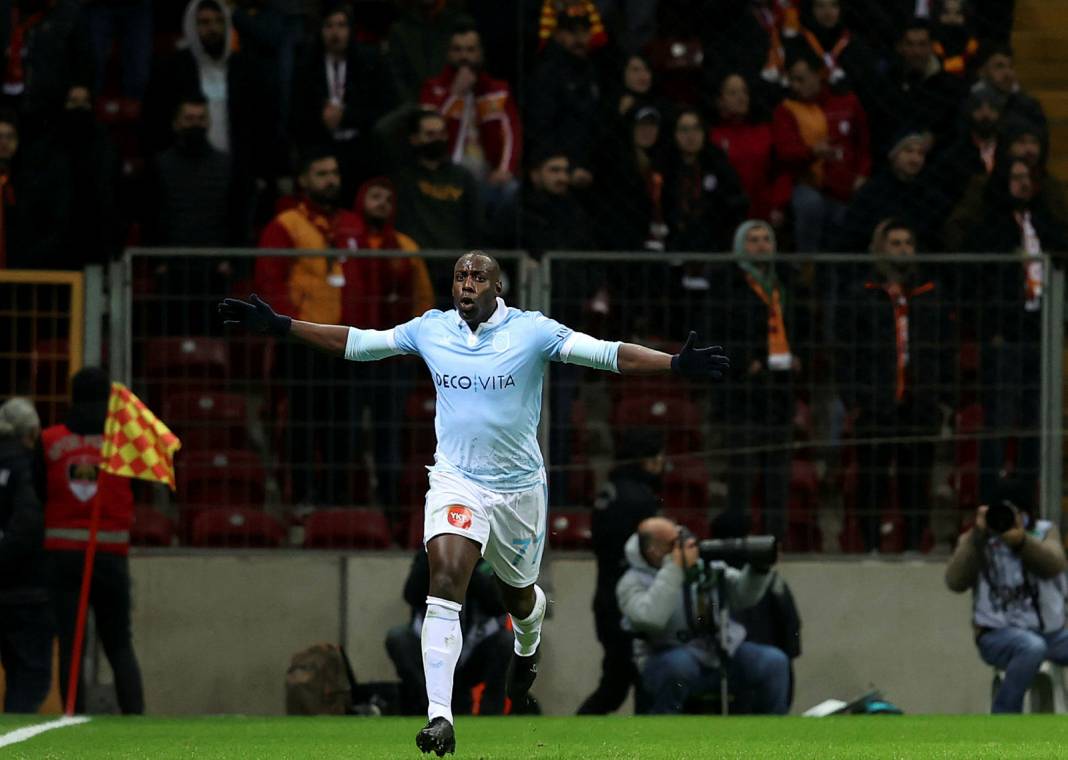 Trabzonspor Süper Lig'in yıldızını istiyor! Görüşmeler başladı 4