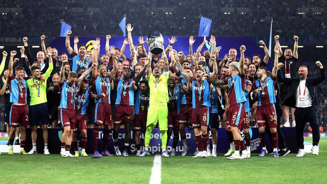Trabzonspor'un Fenerbahçe maçı muhtemel 11'i! 18 Mayıs 2023 4