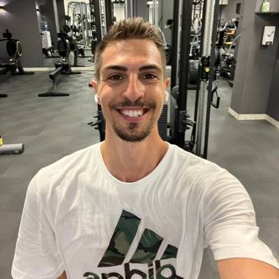 Yiğit Gülmezoğlu kimdir, kaç yaşında, evli mi? 2