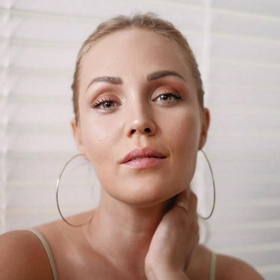 Instagram fenomeni Zeynep Zeze (zynpzeze) kimdir? Zeynep Özbayrak (Aydoğan) kim, kaç yaşında, nereli, boyu kaç, evli mi, eşi kim 7