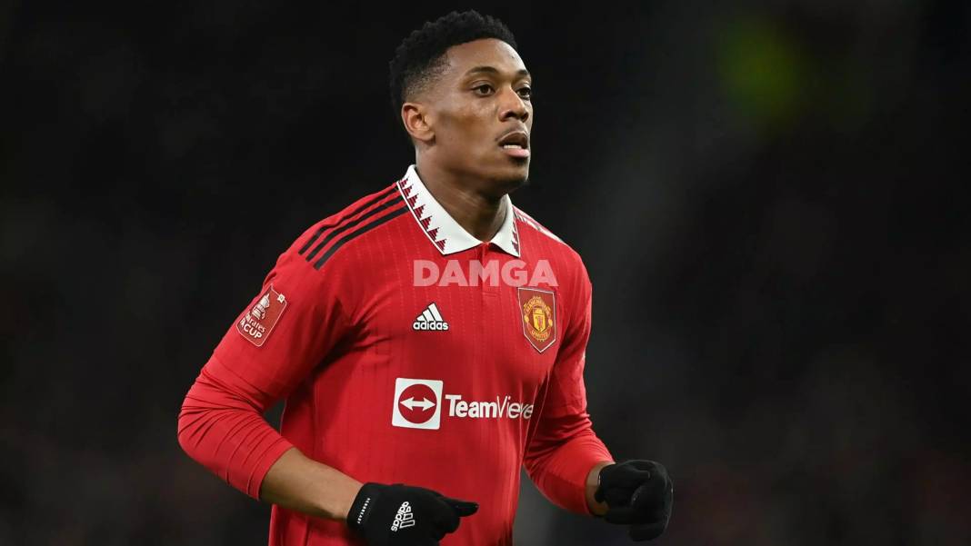 Fenerbahçe Manchester United'ın yıldızı için devrede! 4 takım daha istiyor 2