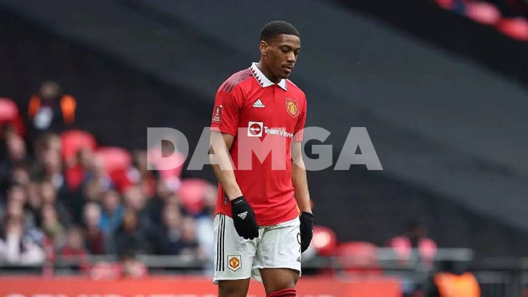 Fenerbahçe Manchester United'ın yıldızı için devrede! 4 takım daha istiyor 4