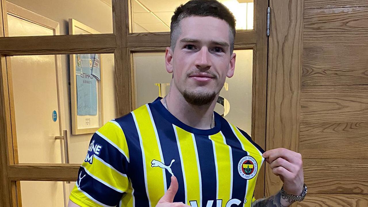 fenerbahce-ryan-kent-2060785.jpg