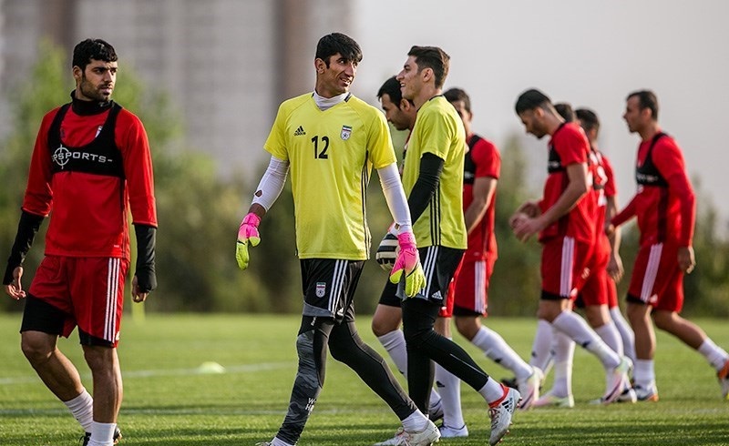 iran-training-before-uzbek-match-139507102021096738814754.jpg