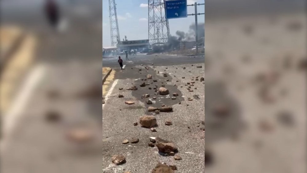 Lastik yakıp yolu kapattılar: 17 çiftçi adliyede