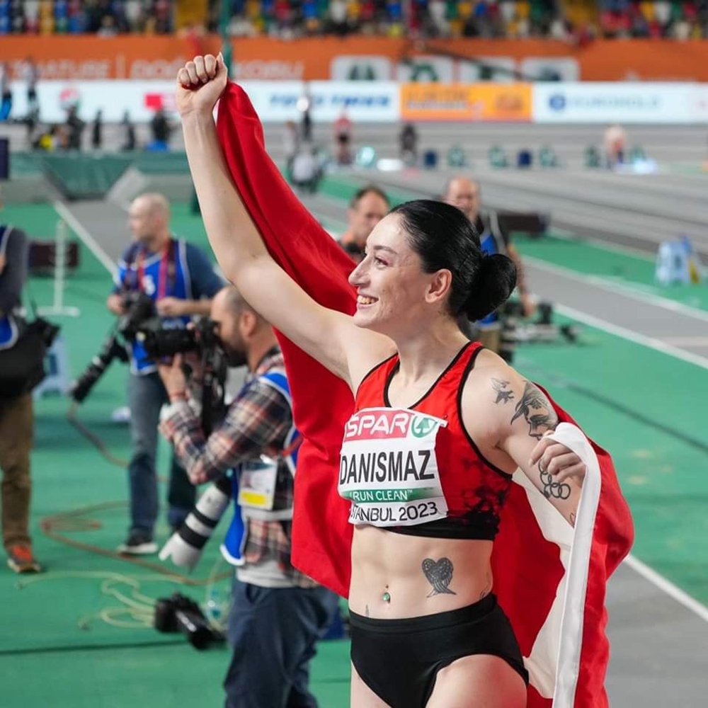 Tuğba Danışmaz dünya şampiyonu!