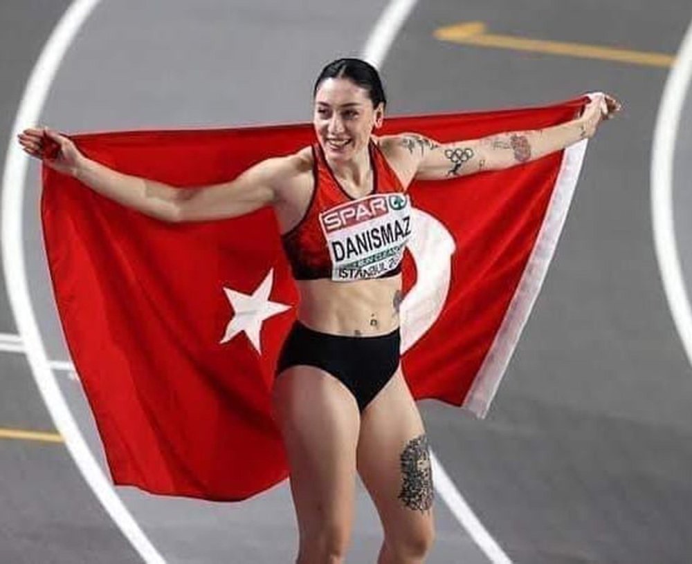 Tuğba Danışmaz dünya şampiyonu!