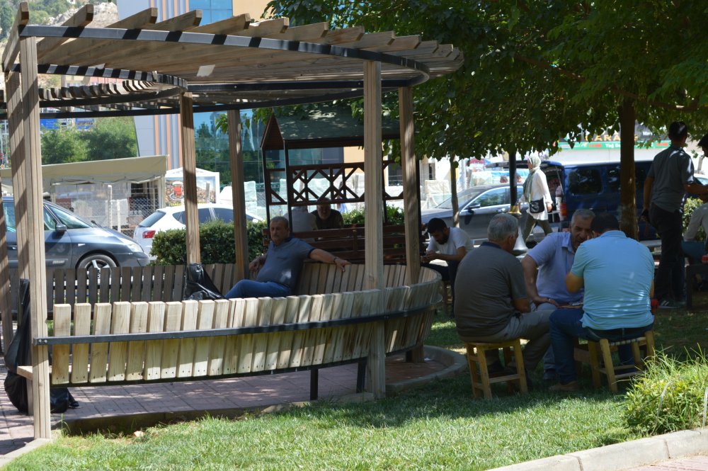 Sıcak bunalttı: Termometreler 47’yi gösterdi