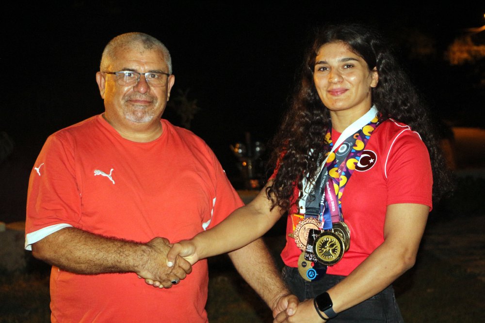 Babasından gizli antrenmanlara gitti, Avrupa Şampiyonu oldu