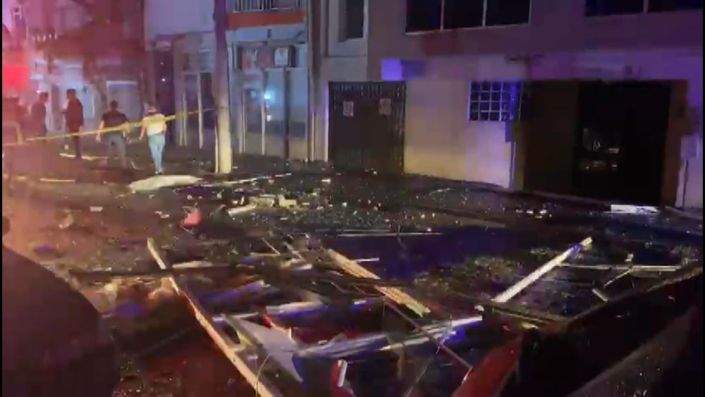 4 katlı binada patlama: 1 ölü