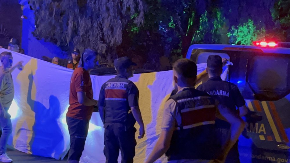 Panik anları! Otelde silahlı çatışma çıktı: 1 ölü, 3 yaralı