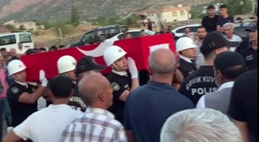 Polis kavgayı ayırırken canından olmuştu: 16 yaşındaki çocuk tutuklandı