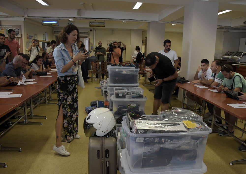 İETT'de unutulan eşyalar açık artırmayla satıldı