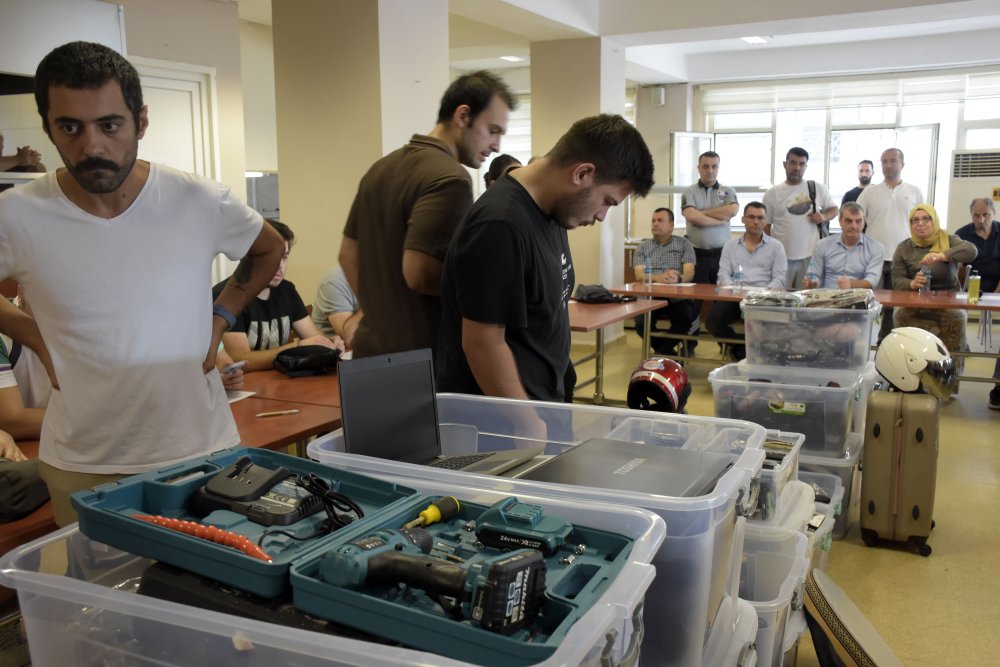 İETT'de unutulan eşyalar açık artırmayla satıldı