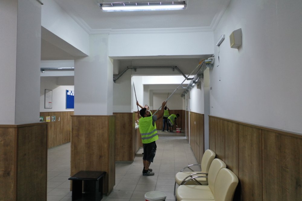 Küçükçekmece'de okullar yeni eğitim dönemine hazırlanıyor