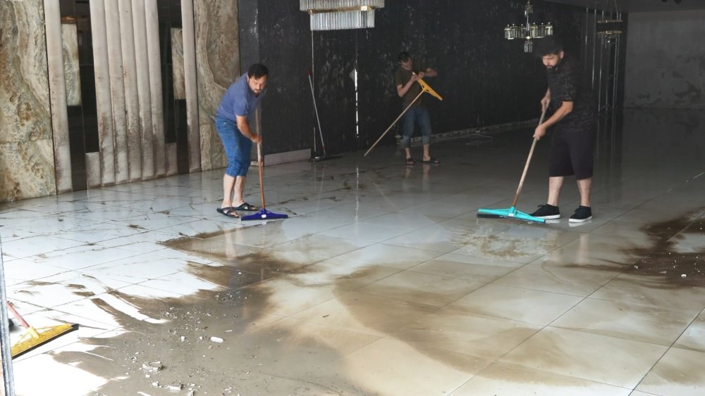 Sel felaketi genç girişimcinin hayallerini yıktı: 'Buna kader demeyelim'