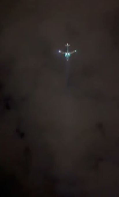 Uçak 2 kez acil iniş yapmıştı: Teknik ekip bekleniyor