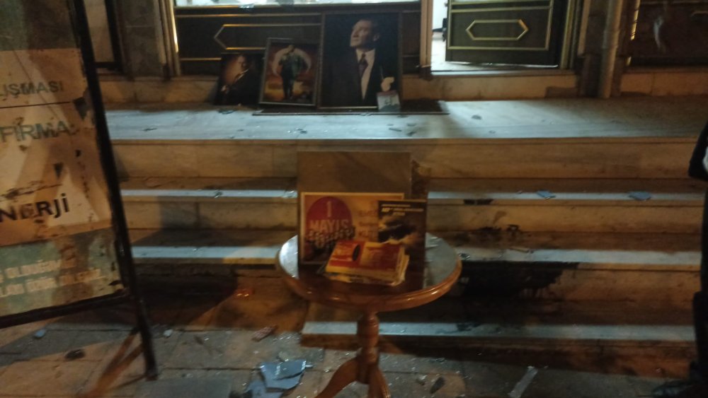 CHP temsilciğine saldırıda 1 gözaltı: 'Kılıçdaroğlu bizi kandırdı'