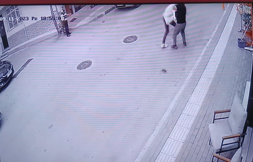 Kavgayı ayırmak isterken canından oldu