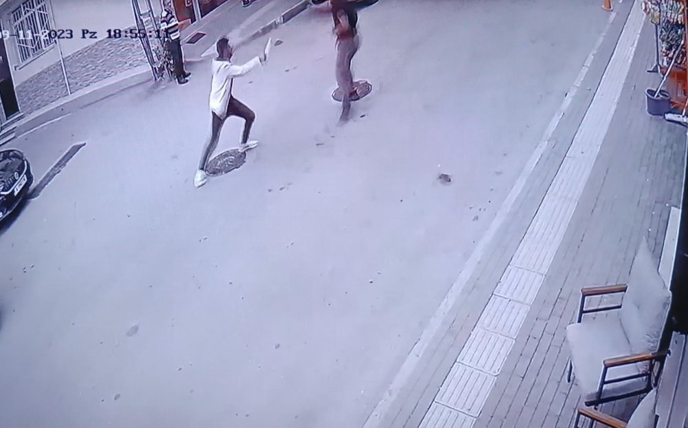 Kavgayı ayırmak isterken canından oldu