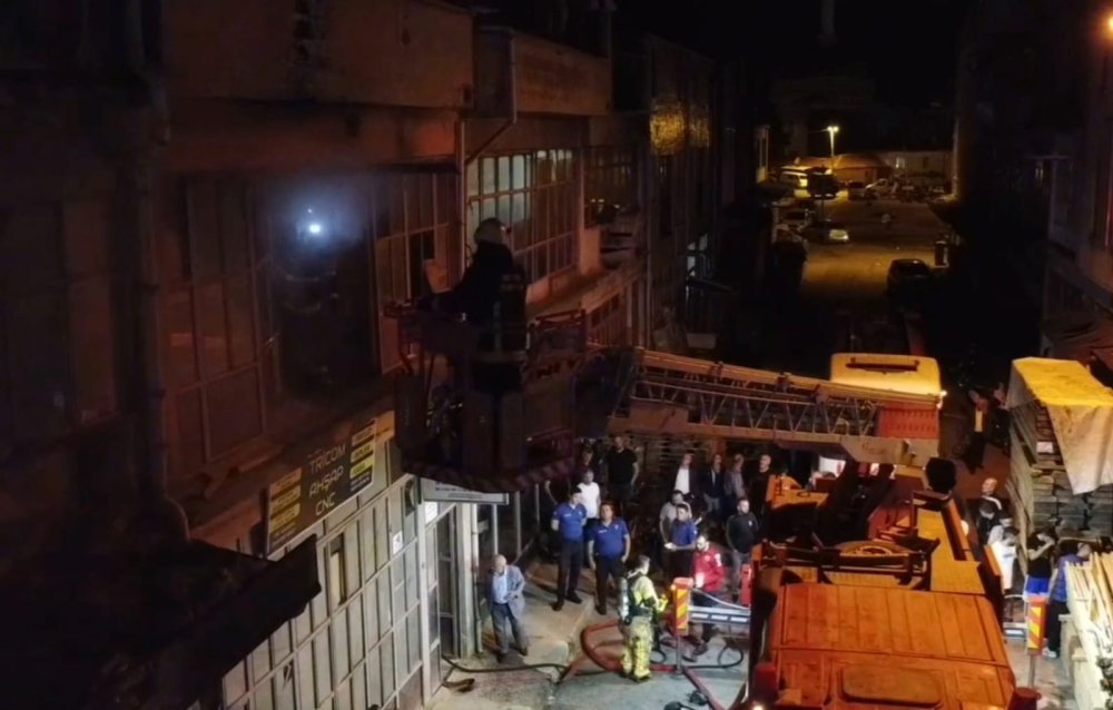 Mobilya atölyesinde yangın