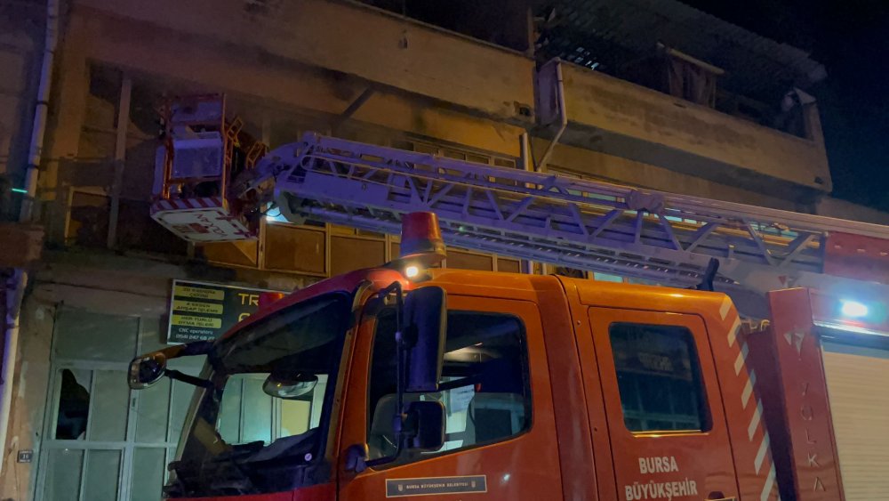 Mobilya atölyesinde yangın