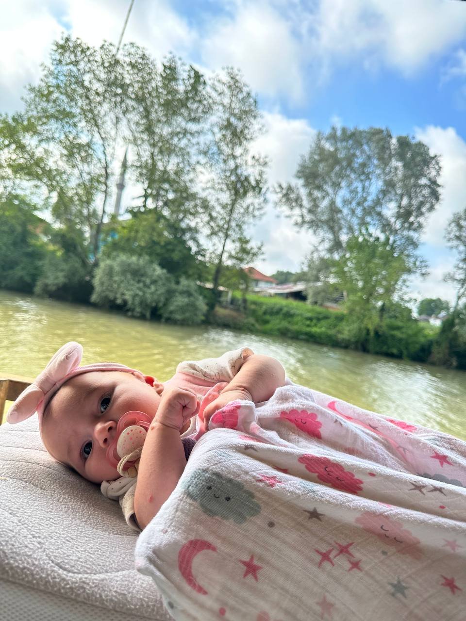 Önce lenfomayı yendi sonra anne oldu